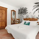 Villa Paradis
